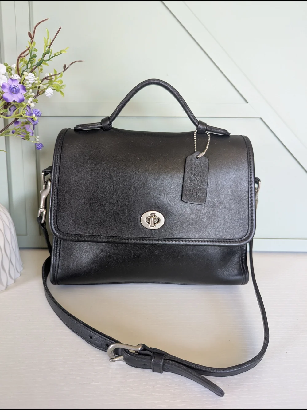 vintage Coach CourtBag (Style #9870). First